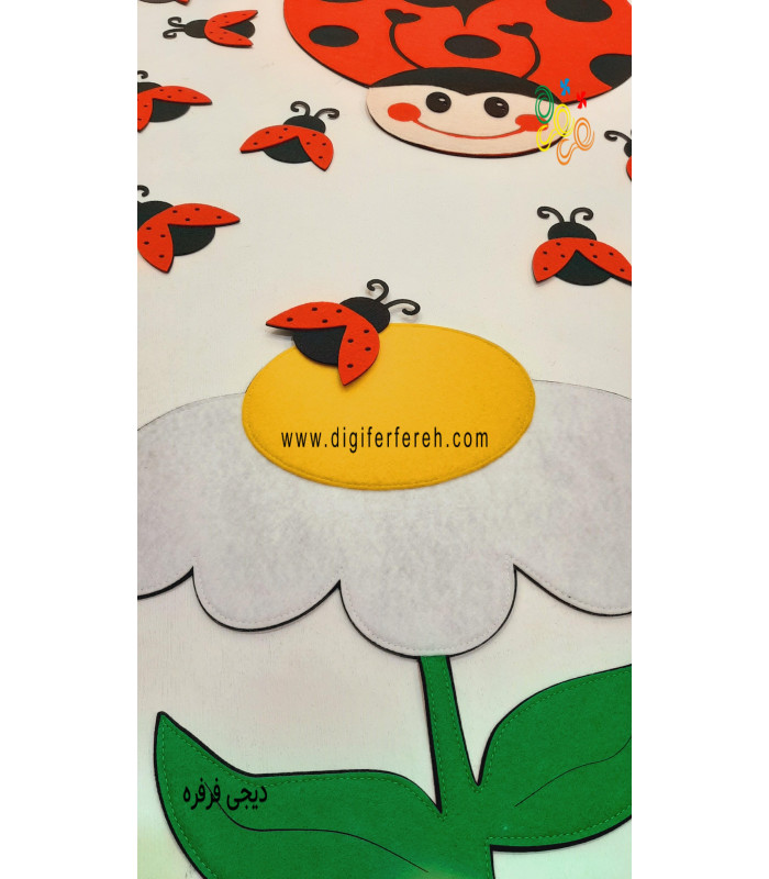 دکور در طرح گل و کفشدوزک